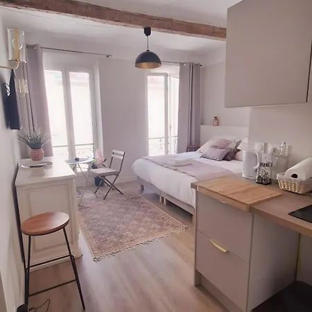 1 Vagliano * Cannes